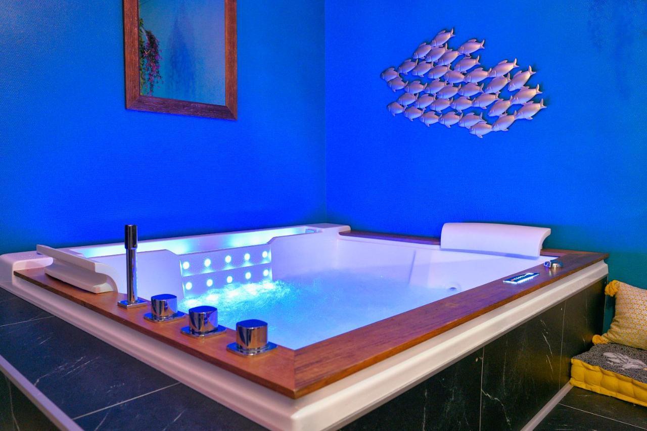 Moonlove, Spa/Sauna Et Jacuzzi Prives, Charme Et Detente. 낭시 외부 사진