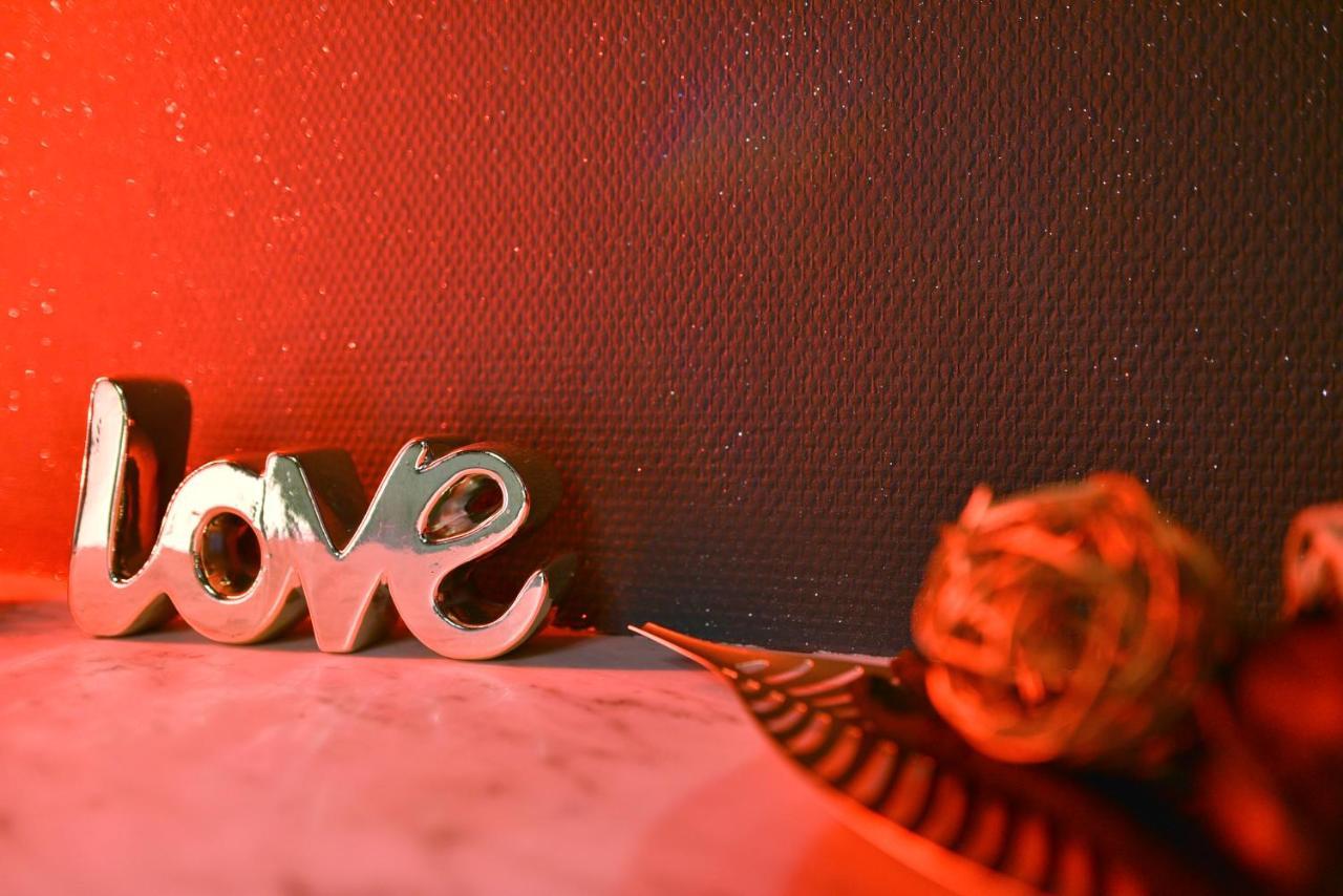 Moonlove, Spa/Sauna Et Jacuzzi Prives, Charme Et Detente. 낭시 외부 사진